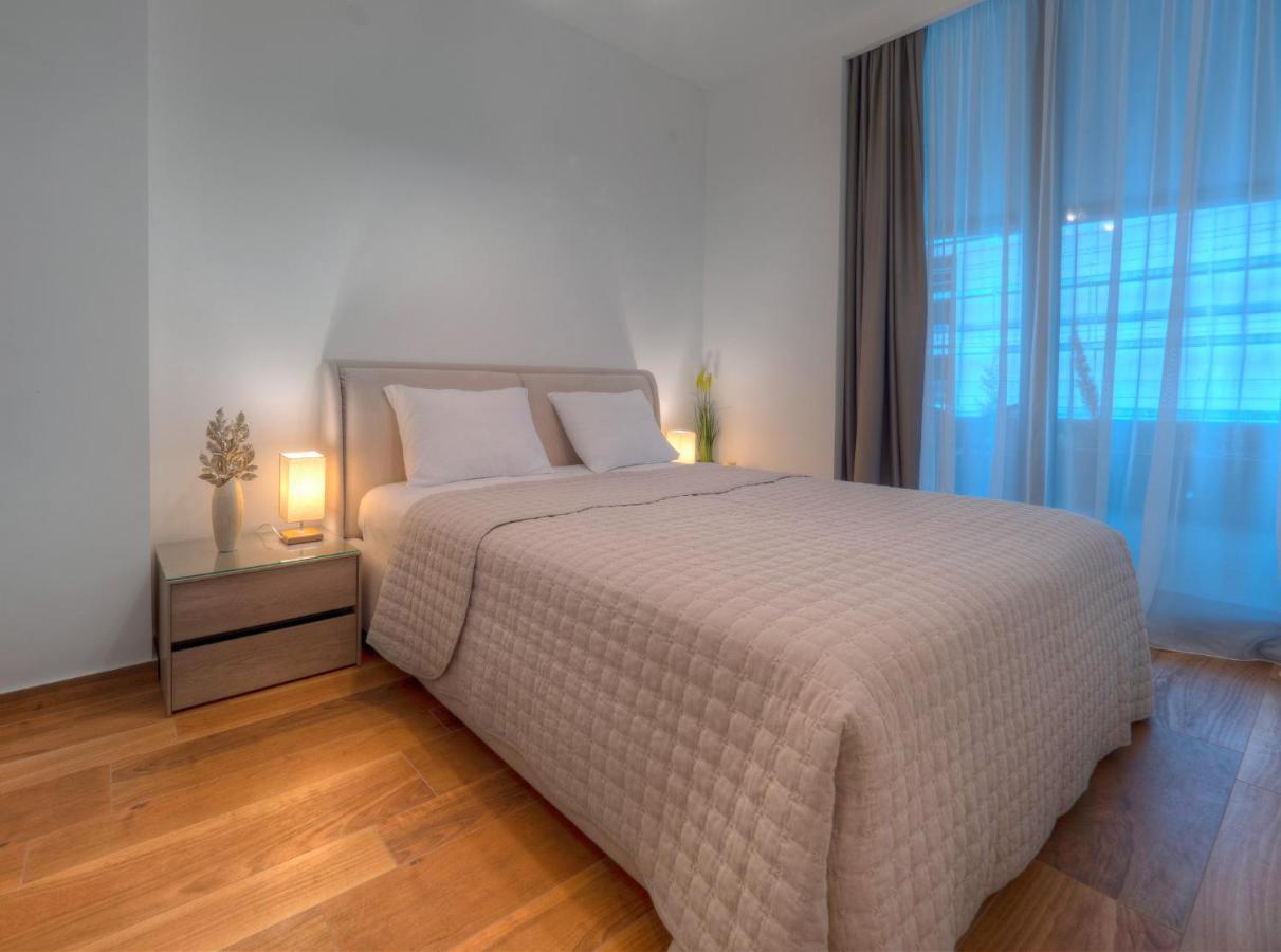 Apartments Garden Azure Будва Екстериор снимка