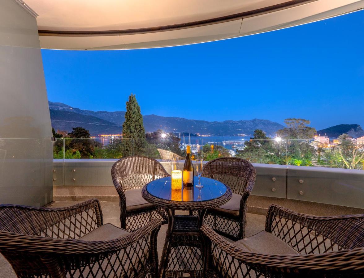 Apartments Garden Azure Будва Екстериор снимка