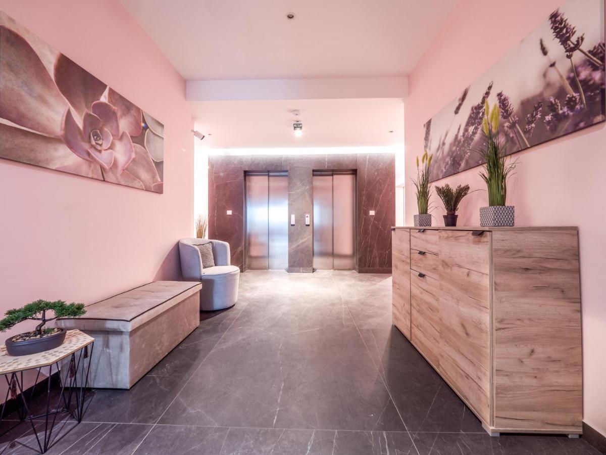 Apartments Garden Azure Будва Екстериор снимка