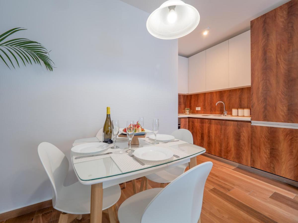 Apartments Garden Azure Будва Екстериор снимка