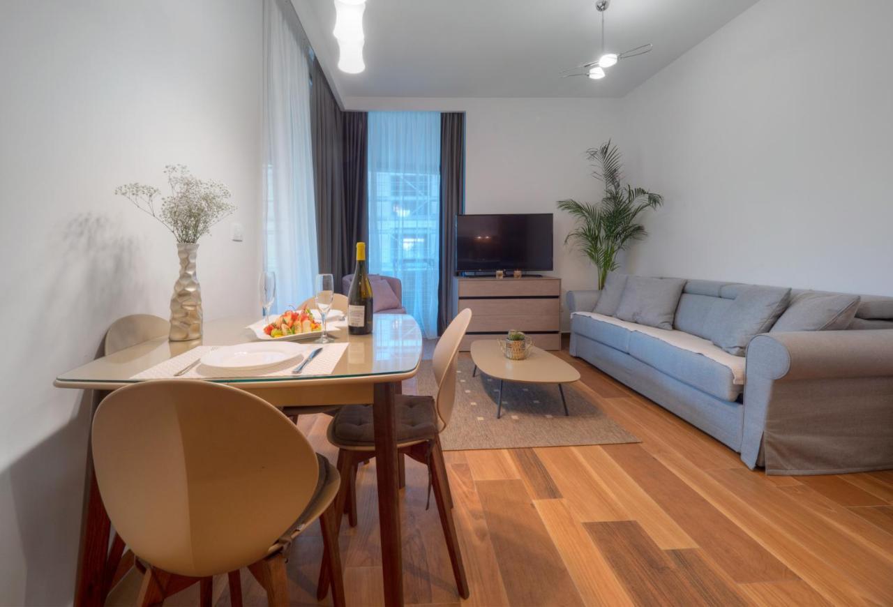 Apartments Garden Azure Будва Екстериор снимка
