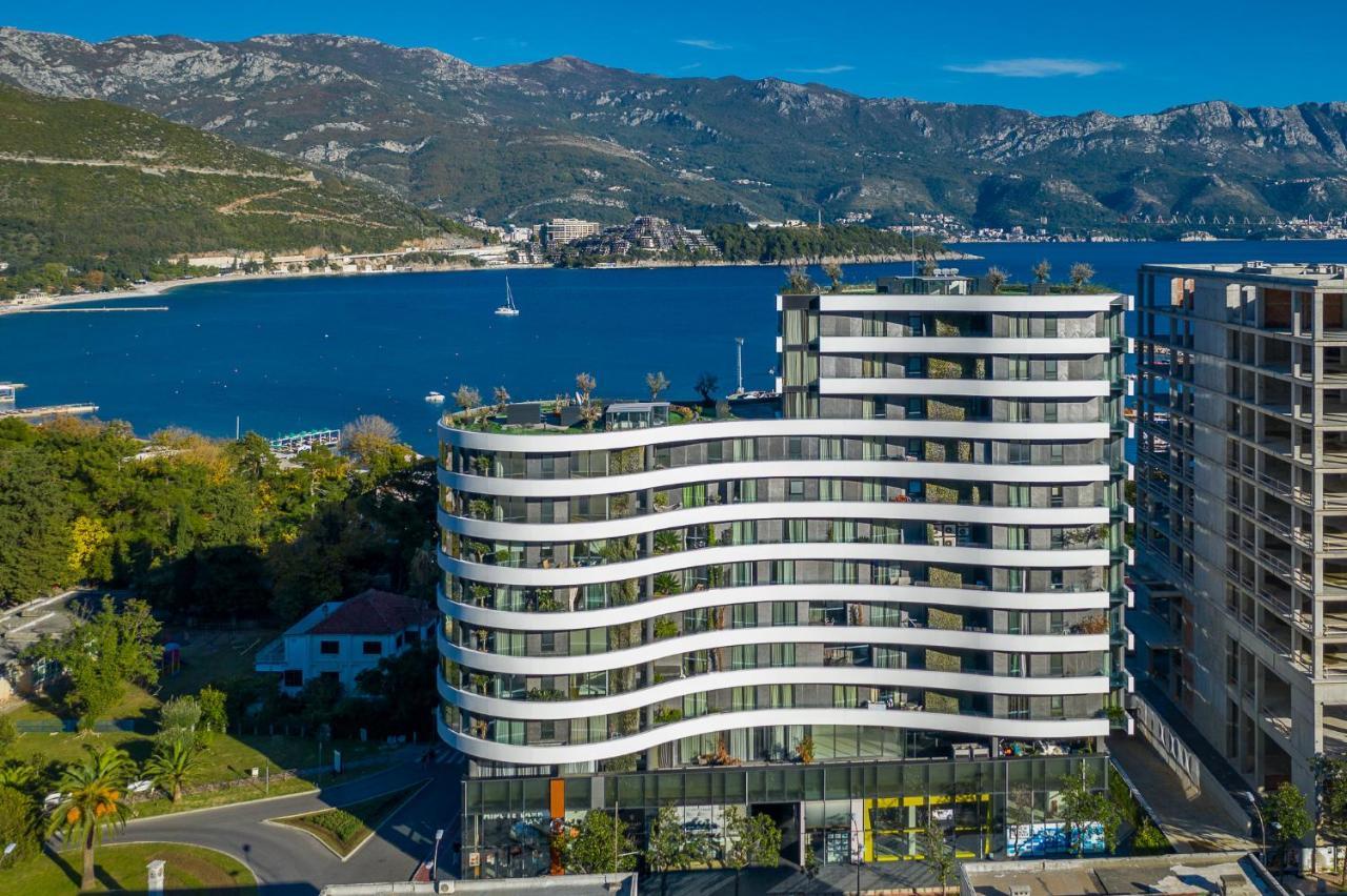Apartments Garden Azure Будва Екстериор снимка